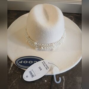 Elegant White Wool Fedora with Pearl Trim